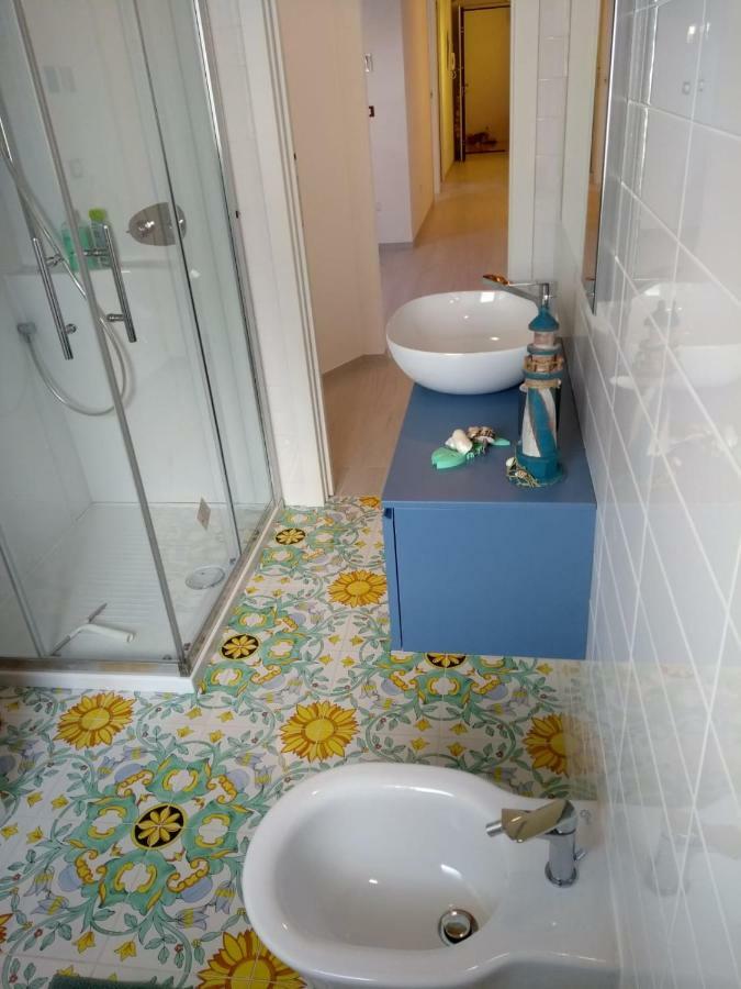 Casa Vacanze “Sale Di Mare” Пескара Экстерьер фото